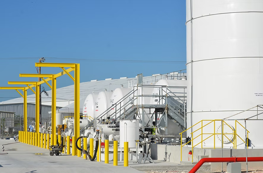 Airport tanks